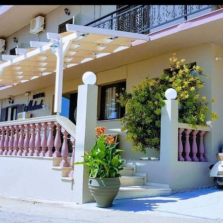 Michaela Hotel Poros  Luaran gambar