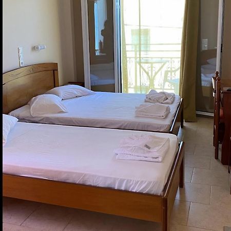 Michaela Hotel Poros  Luaran gambar