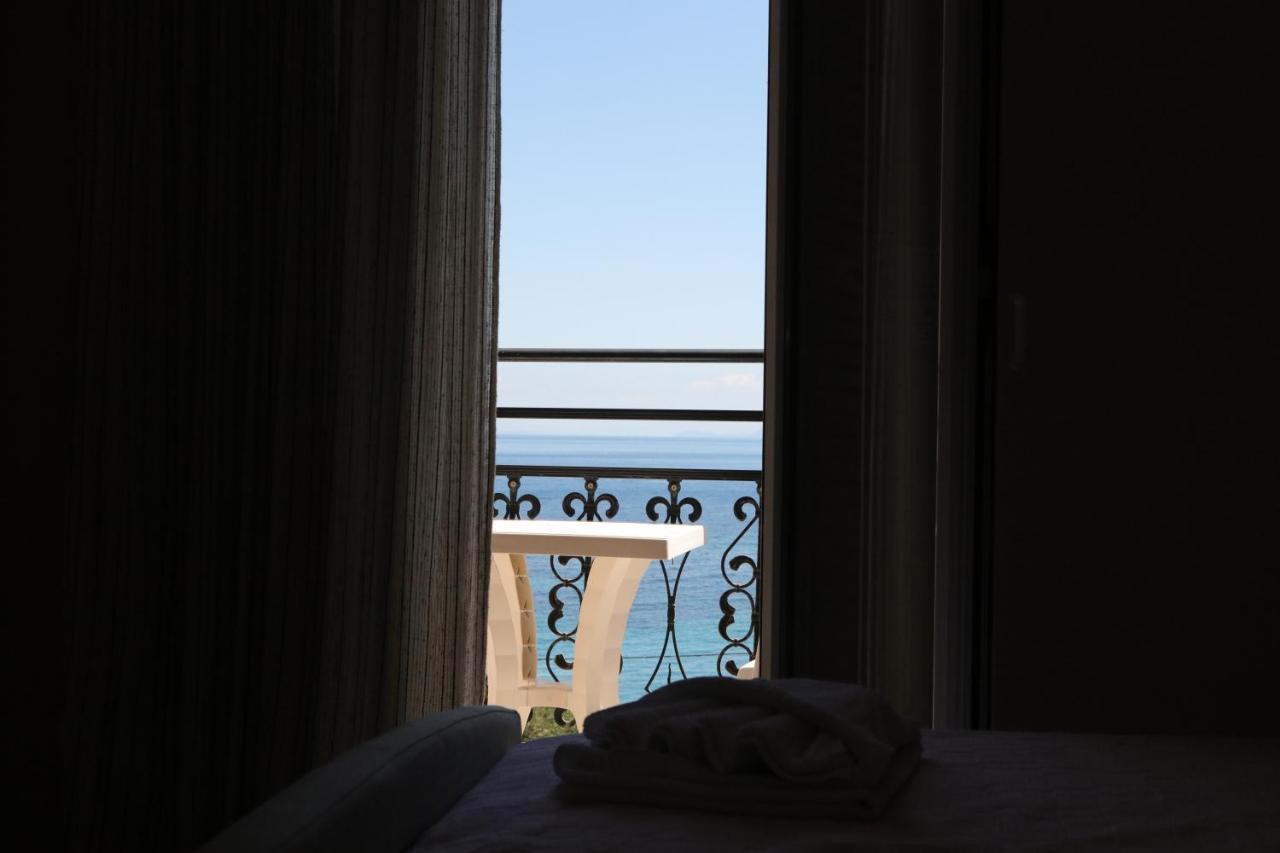 Michaela Hotel Poros  Luaran gambar