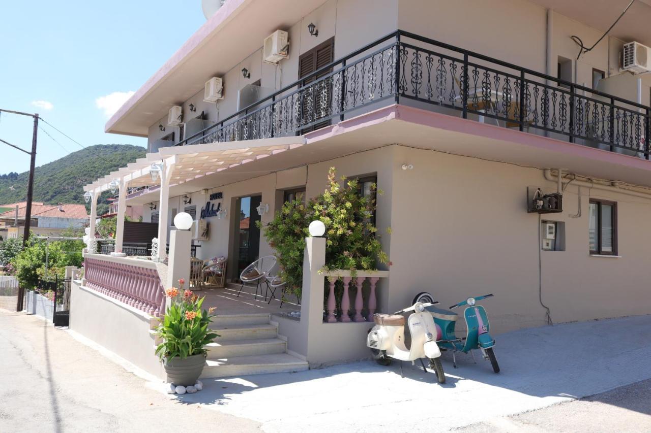 Michaela Hotel Poros  Luaran gambar
