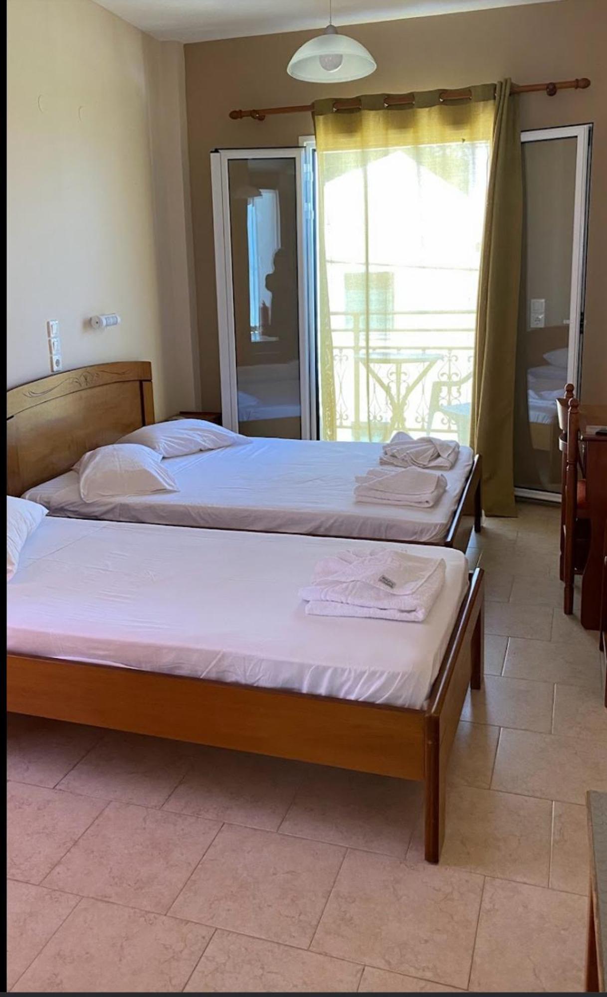 Michaela Hotel Poros  Luaran gambar