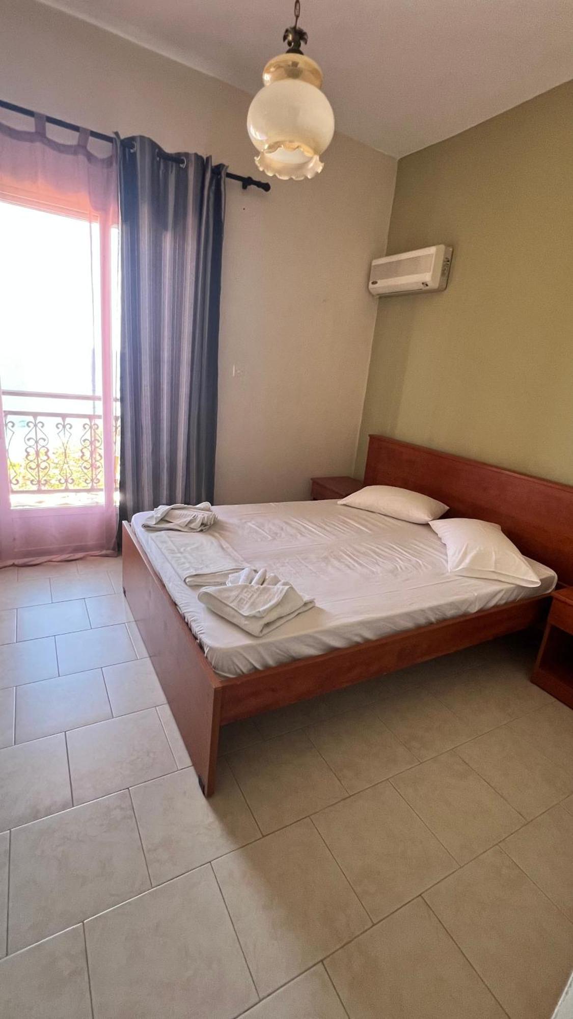 Michaela Hotel Poros  Luaran gambar
