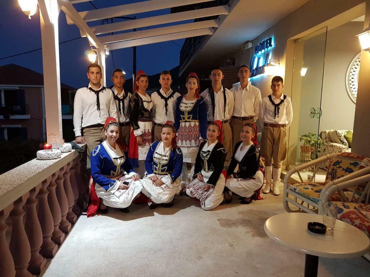 Michaela Hotel Poros  Luaran gambar