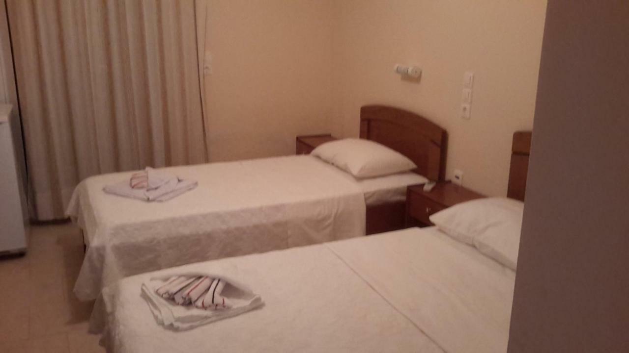 Michaela Hotel Poros  Luaran gambar